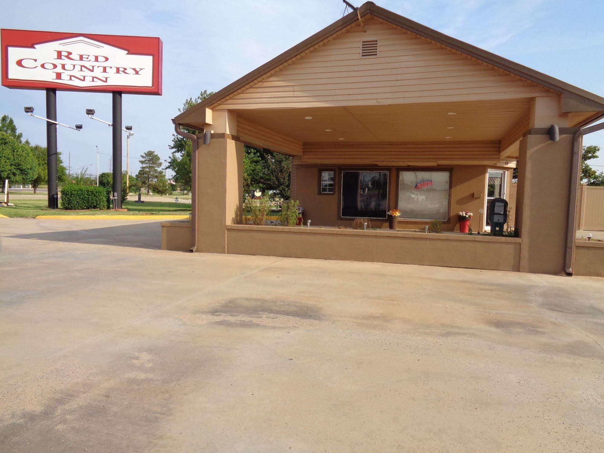 Americas Best Value Inn Woodward At 8Th St Extérieur photo